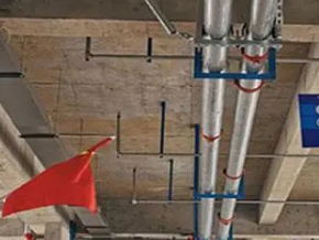马尾管廊支架的安装方法